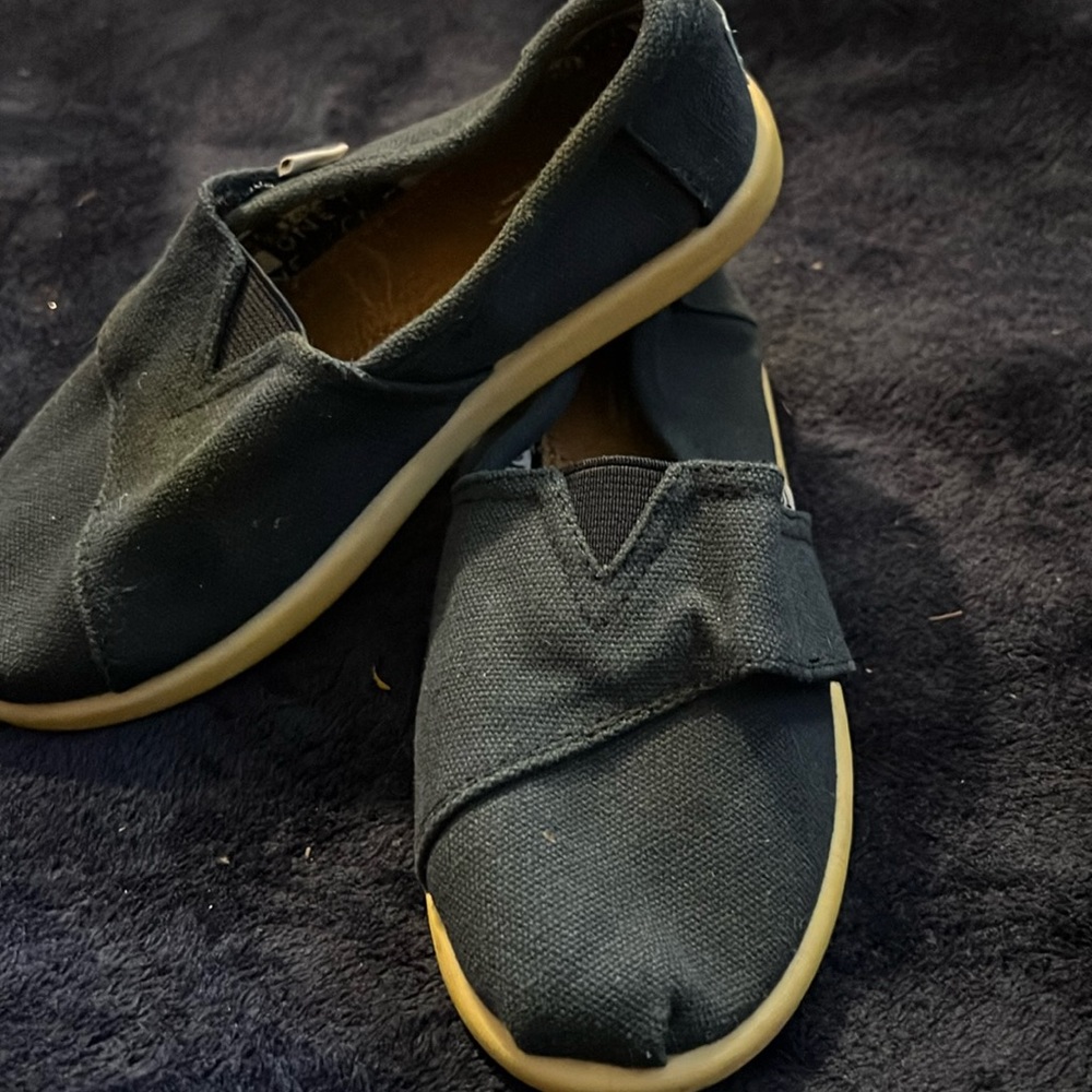 Tons Canvas Slip-on Shoes